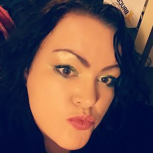 Meet your Posher, Brandee